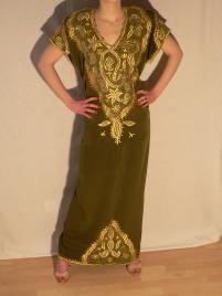 Robe kaki